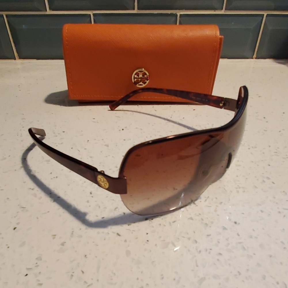 Tory Burch Sunglasses TY6023 Gradient Brown